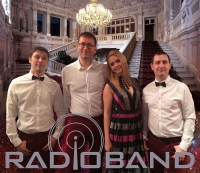 Radio-Band